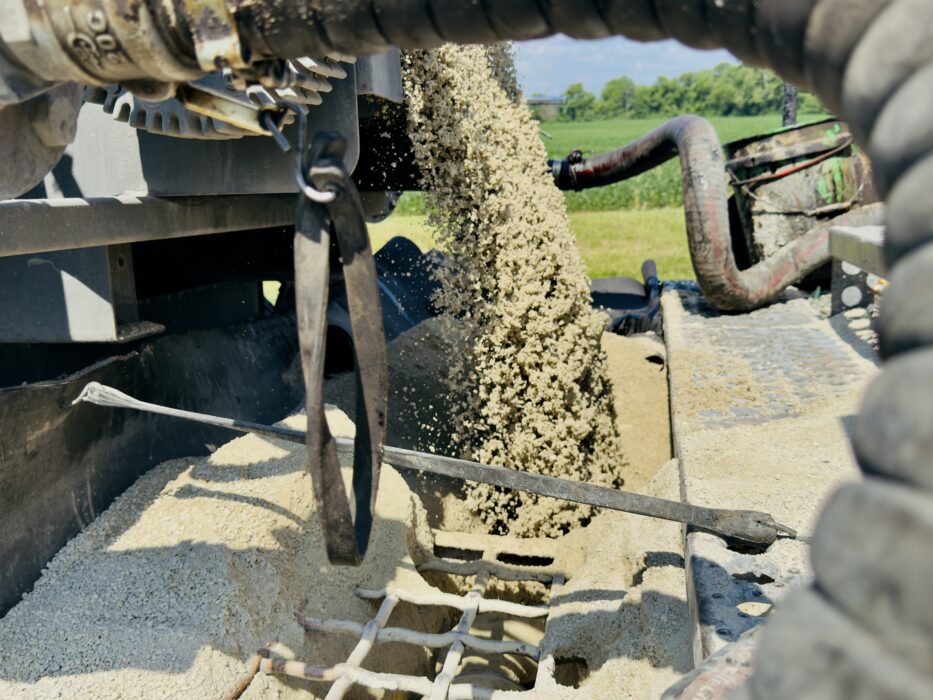 Micro sufacing applicator machine